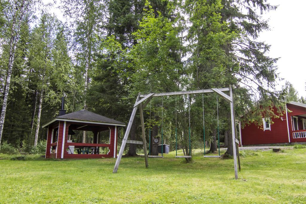Lomaperkkioe Cottages 卡亚尼 外观 照片